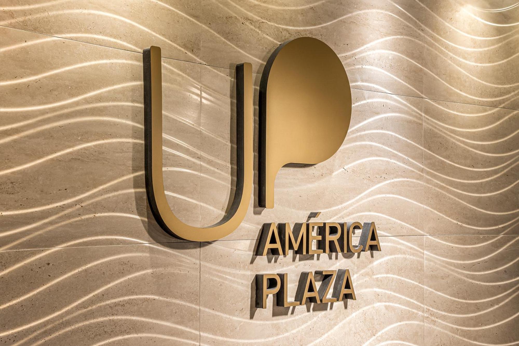 Up America Plaza Buenos Aires Exterior photo